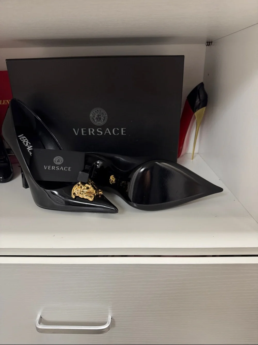 Versace Black Patent Leather Pointed Pumps with Gold Medusa - Picture 3 of 3